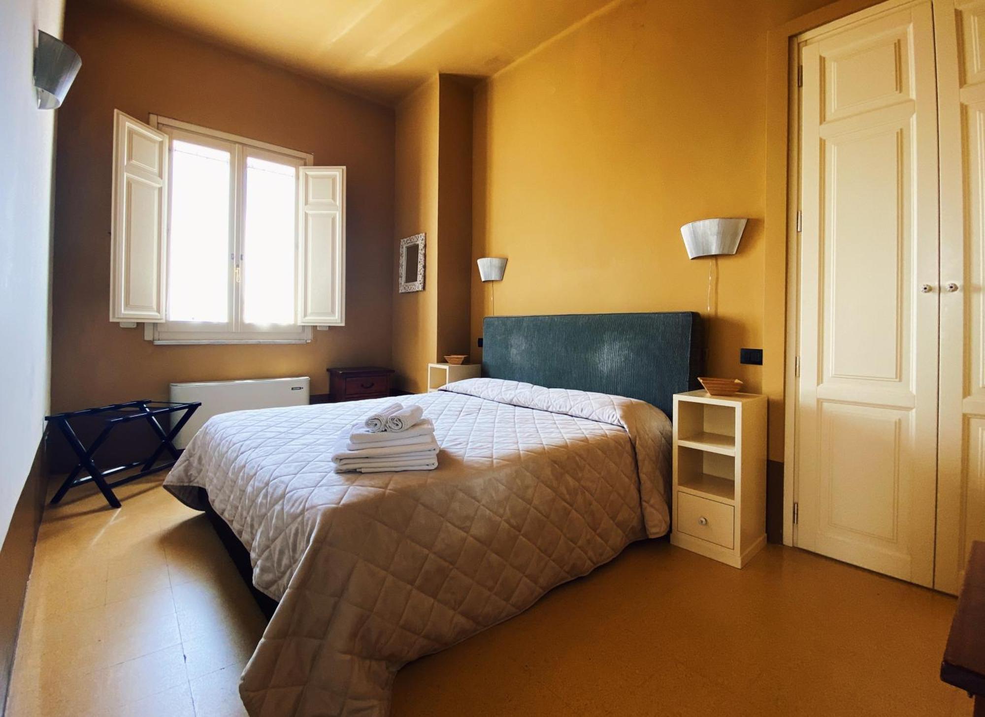 Palazzo Gambuzza Aparthotel Ispica Rum bild