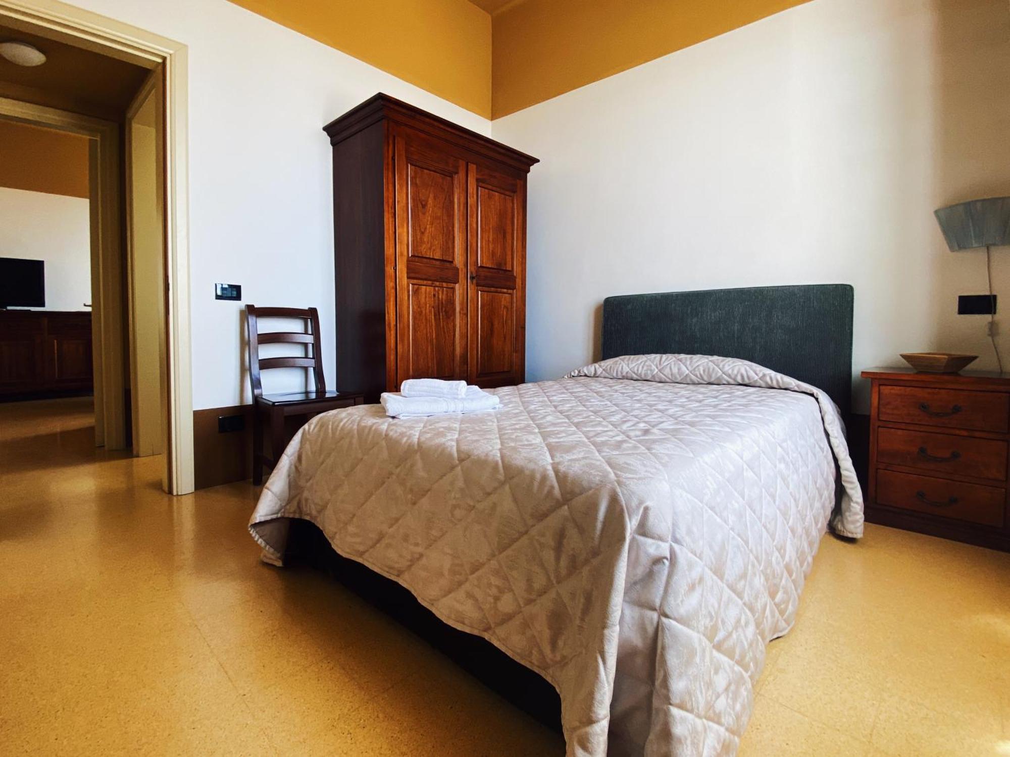 Palazzo Gambuzza Aparthotel Ispica Rum bild