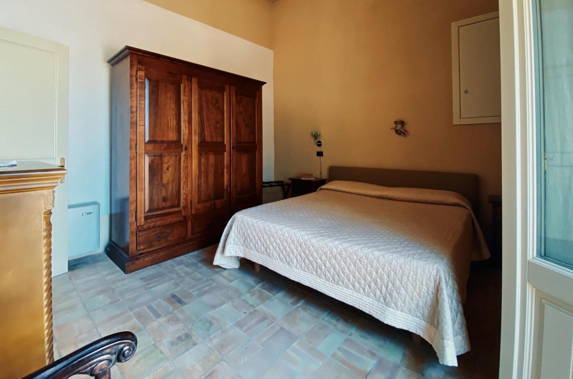 Palazzo Gambuzza Aparthotel Ispica Rum bild