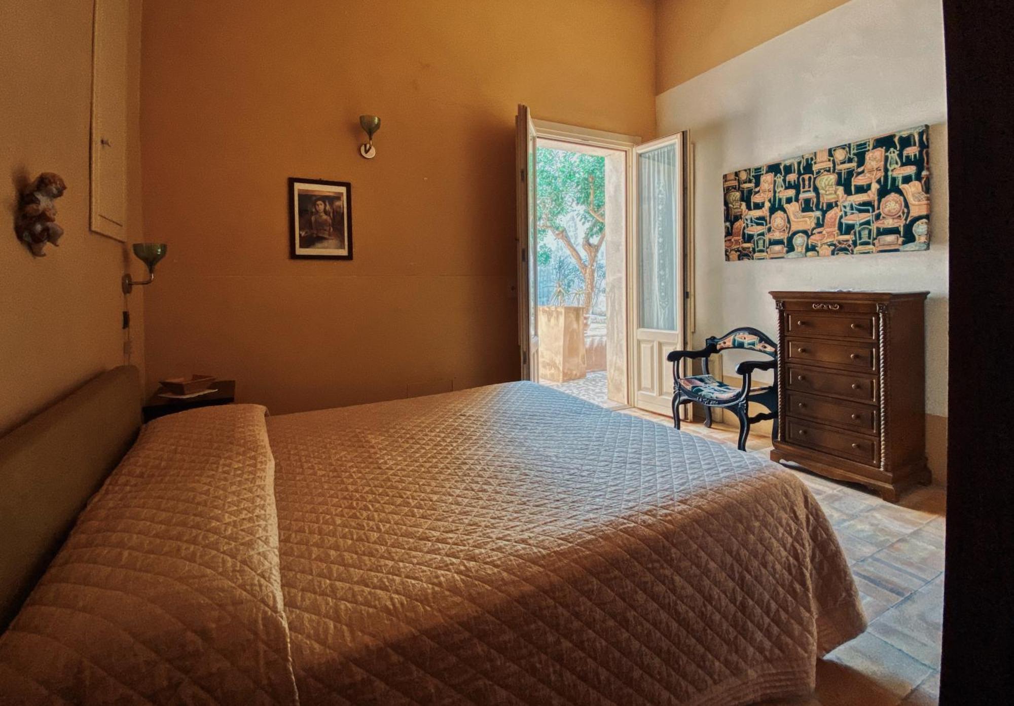 Palazzo Gambuzza Aparthotel Ispica Rum bild